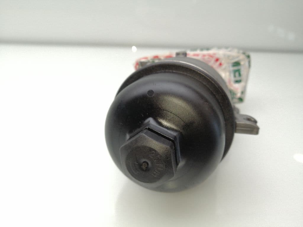 Soporte filtro aceite MINI COUPE (R58) 2