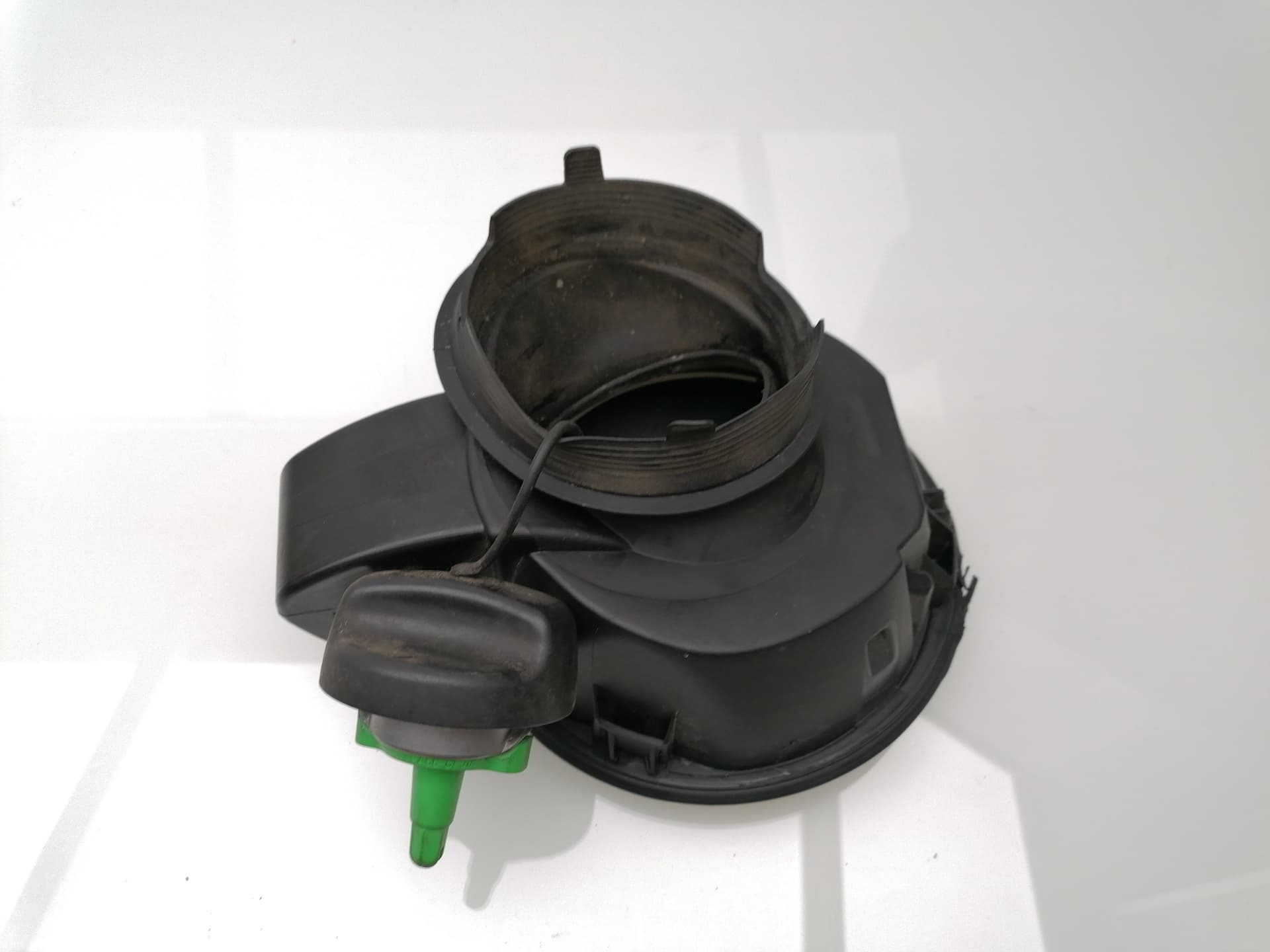 Tapa exterior combustible MINI COUPE (R58) 4