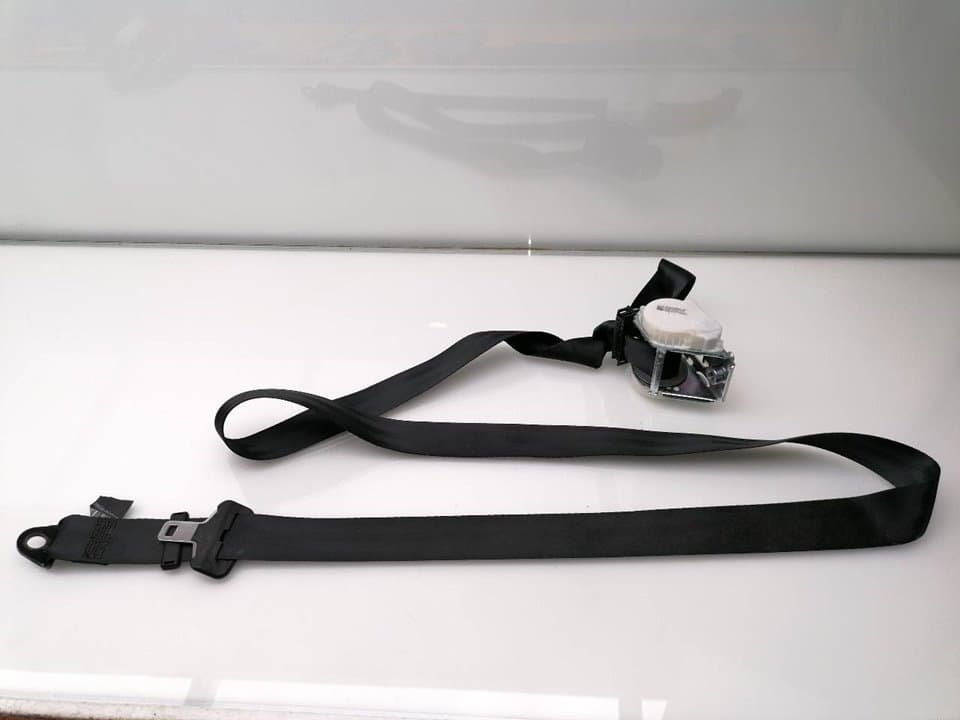 Cinturon seguridad trasero derecho CITROEN DS3