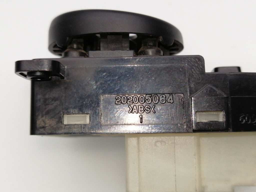 Mando retrovisor HYUNDAI SONATA (Y3) 2