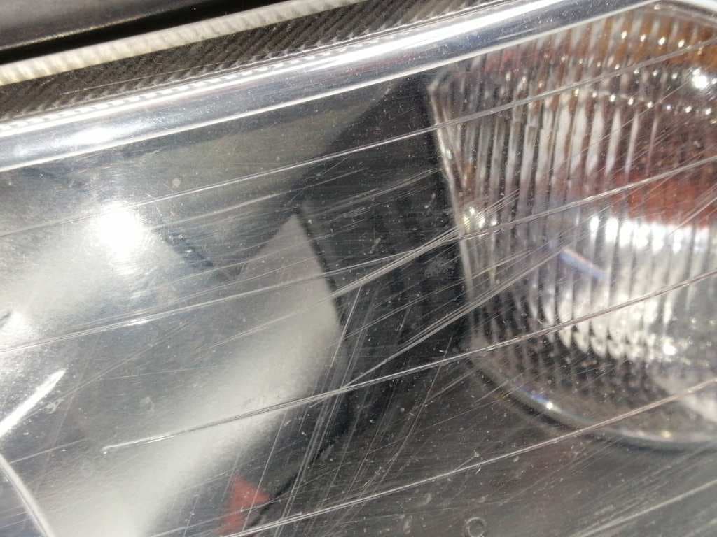 Faro izquierdo HYUNDAI SONATA (Y3) 4