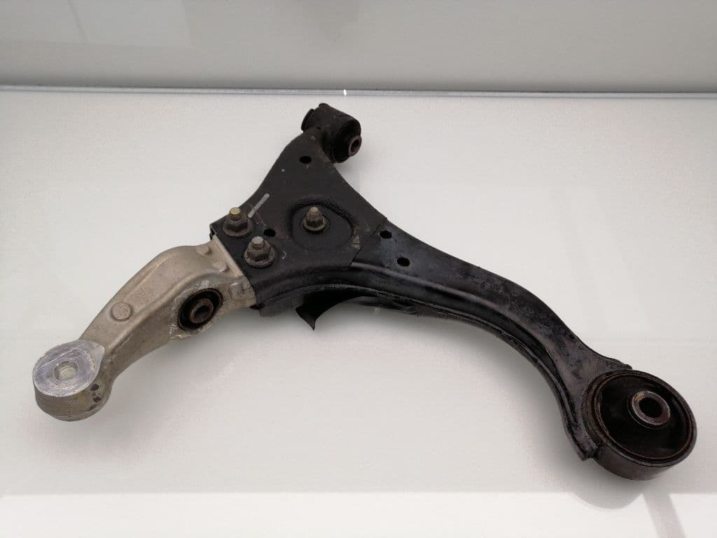 Brazo suspension inferior delantero izquierdo HYUNDAI SONATA (Y3) 2