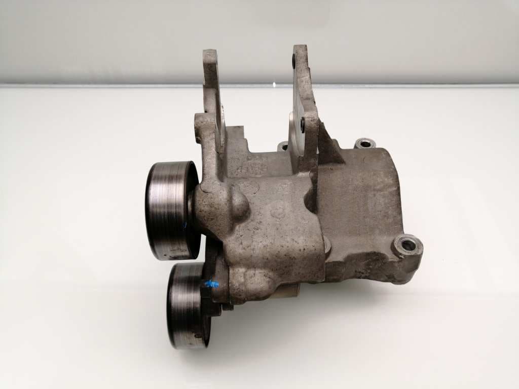 Soporte alternador HYUNDAI SONATA (Y3) 3