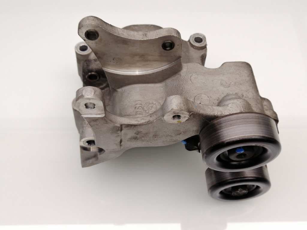 Soporte alternador HYUNDAI SONATA (Y3)