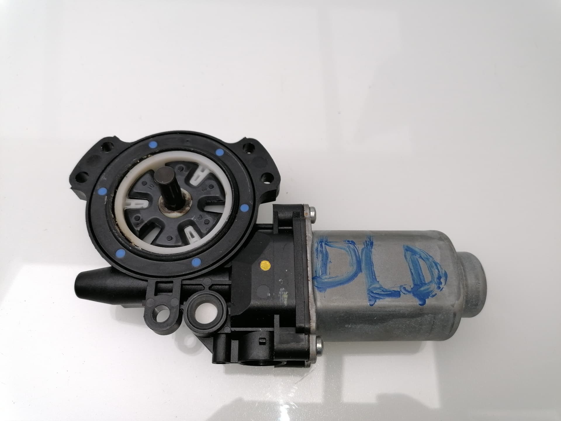 Motor elevalunas delantero derecho HYUNDAI SONATA (Y3) 2