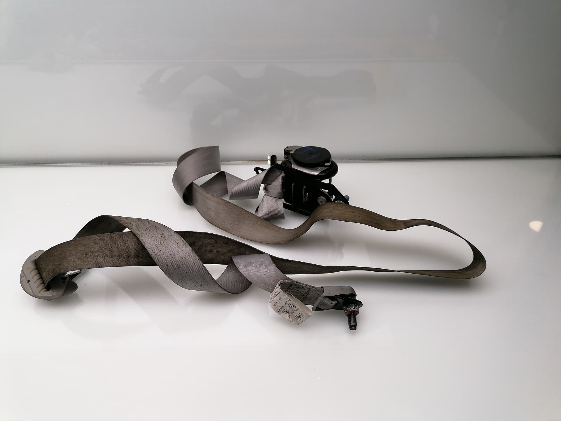 Cinturon seguridad delantero izquierdo HYUNDAI SONATA (Y3) 3