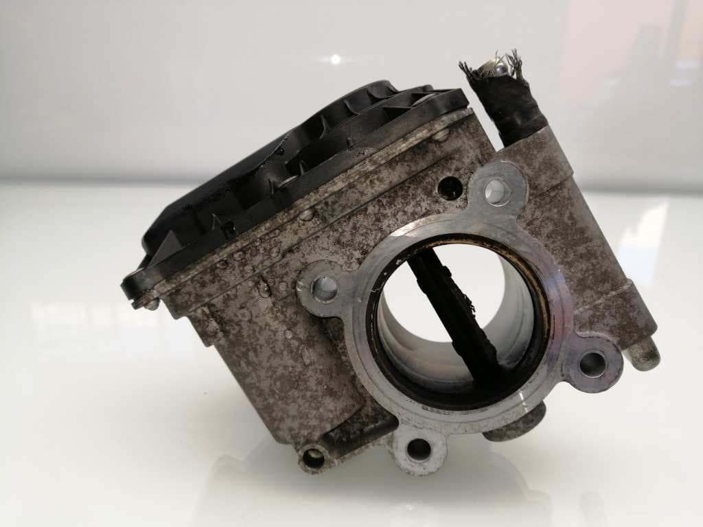 Caja mariposa MAZDA 6 BERLINA (GG) 4