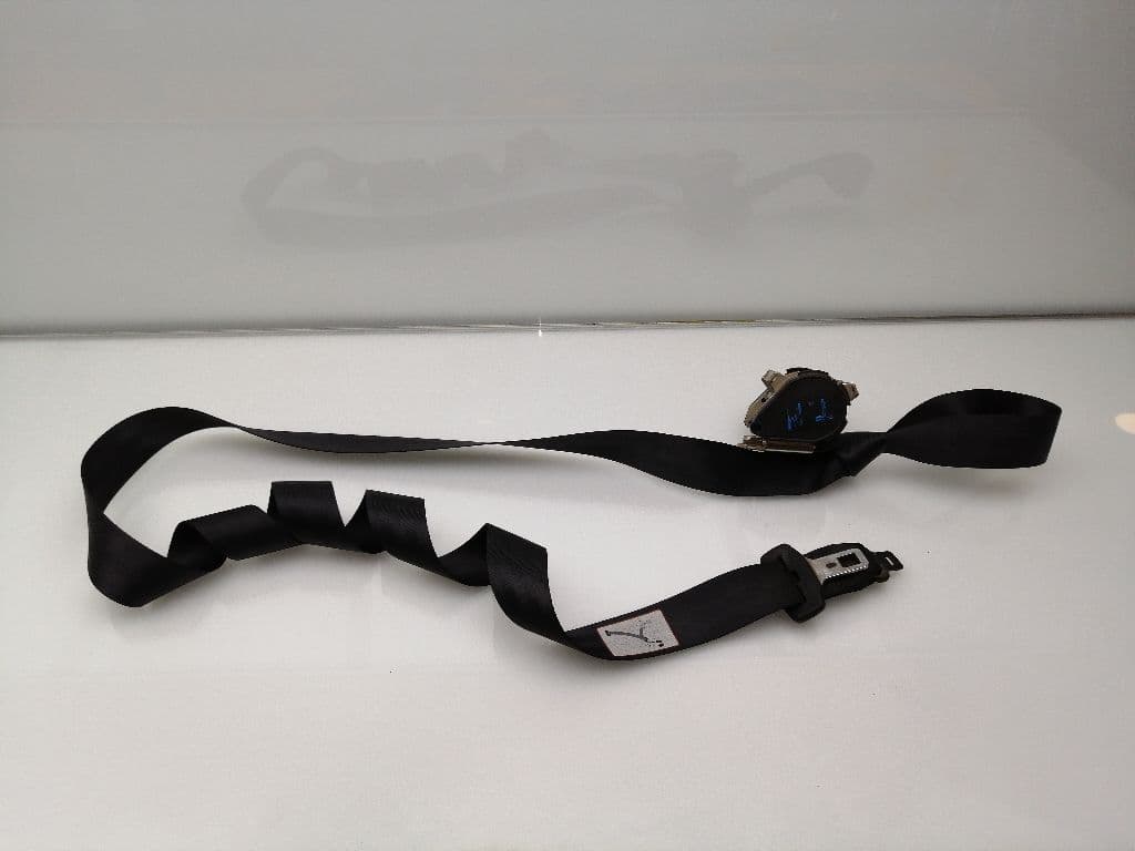 Cinturon seguridad trasero central NISSAN TERRANO/TERRANO.II (R20) 3
