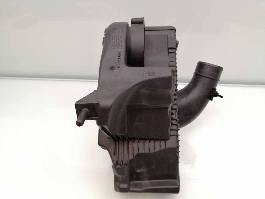Caja filtro aire RENAULT CLIO III 4