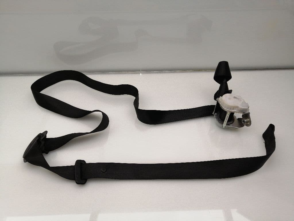 Cinturon seguridad delantero izquierdo BMW SERIE 1 BERLINA (E81/E87)