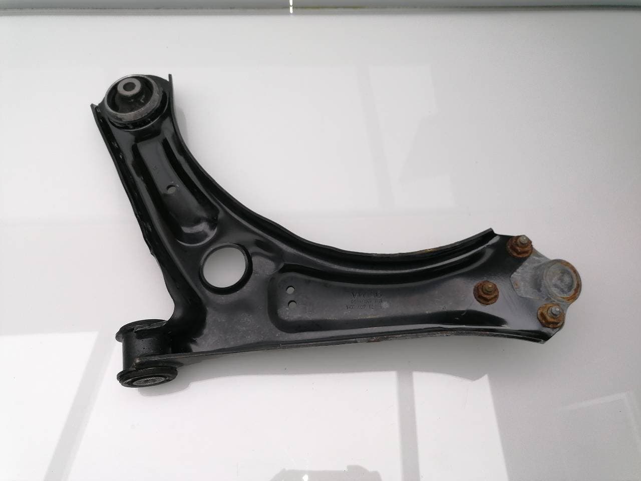 Brazo suspension inferior delantero derecho VOLKSWAGEN CADDY (14D) 2