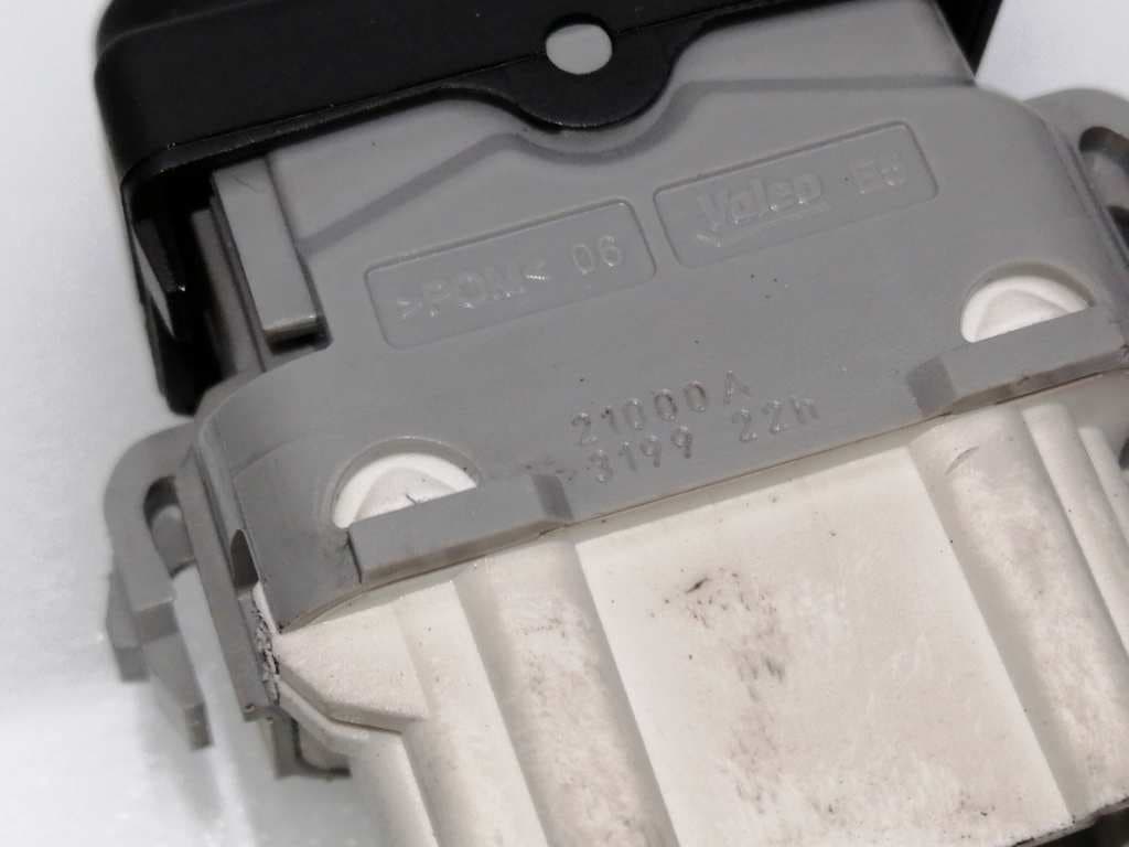 Interruptor NISSAN QASHQAI (J10) 4