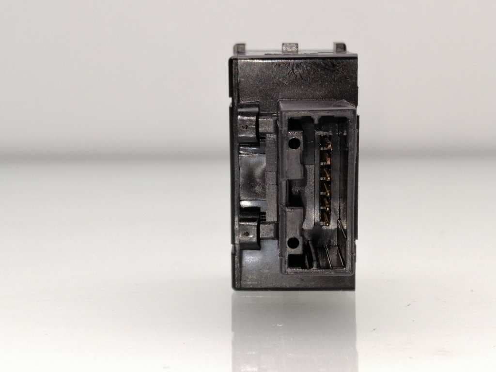 Interruptor NISSAN QASHQAI (J10) 2