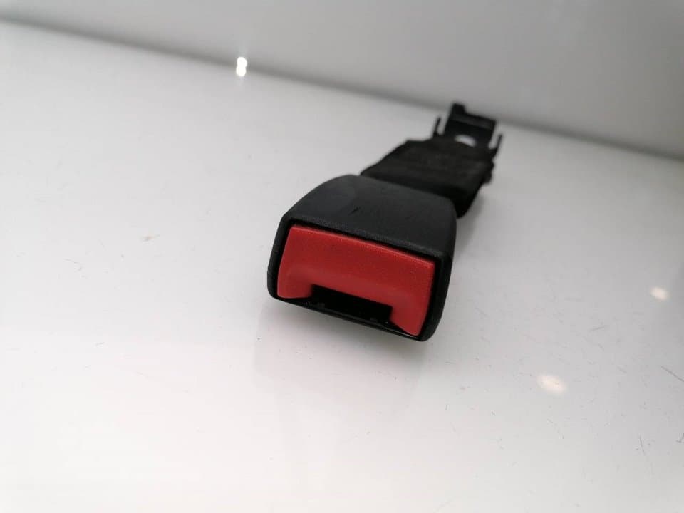 Pretensor trasero izquierdo BMW X5 (E70) 3