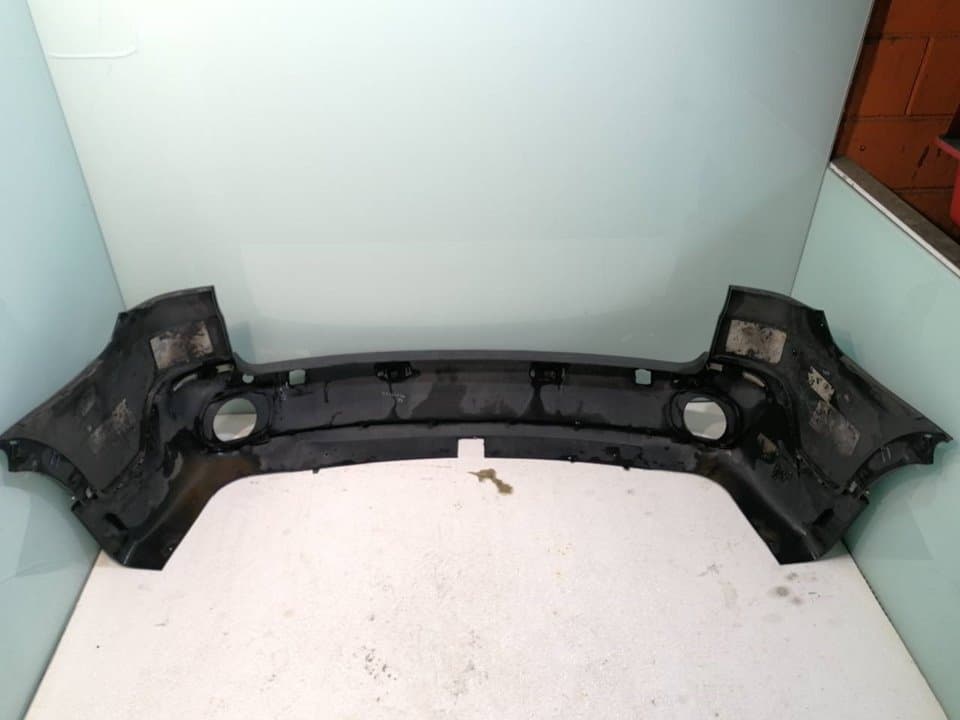 Paragolpes trasero BMW X5 (E70) 4