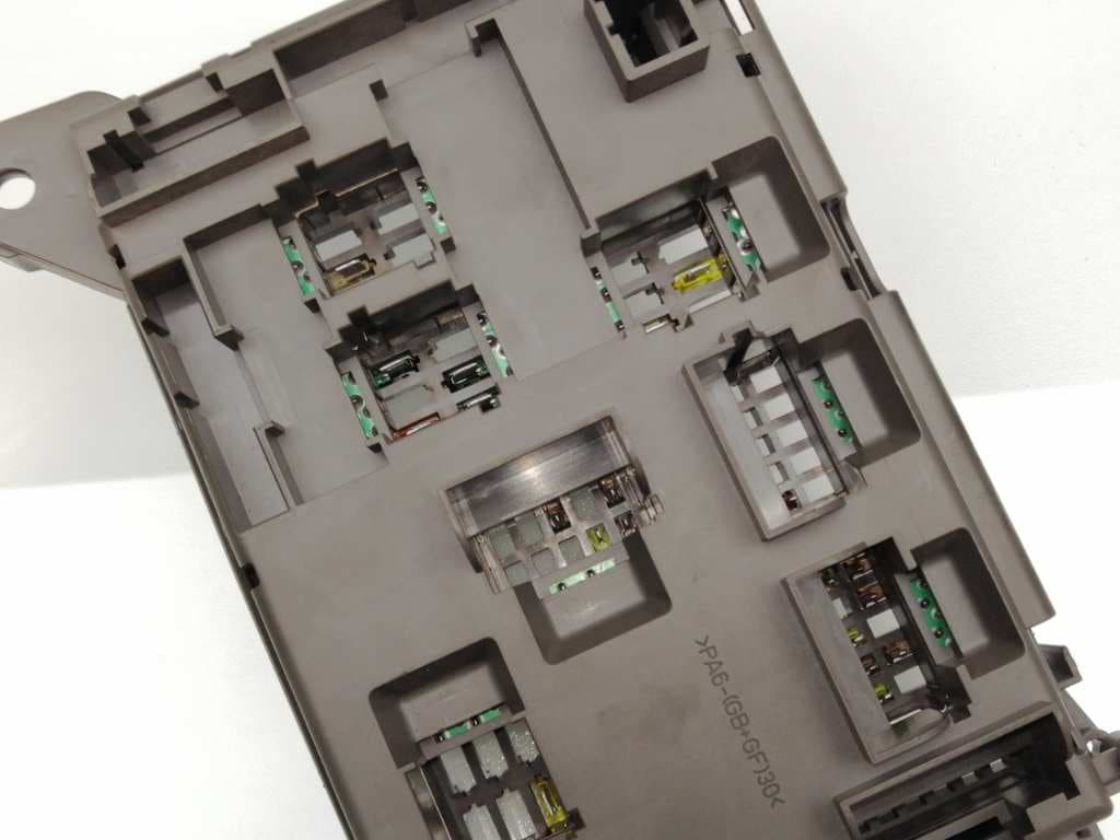Caja reles / fusibles BMW X5 (E70) 3