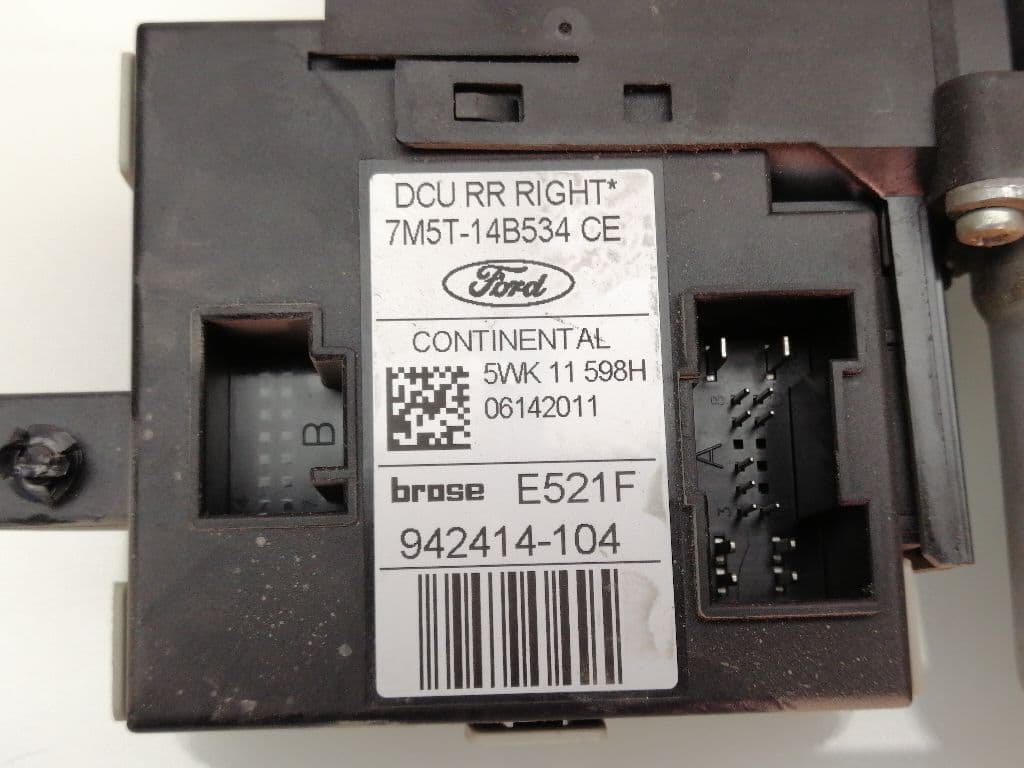 Motor elevalunas trasero derecho FORD C-MAX 3