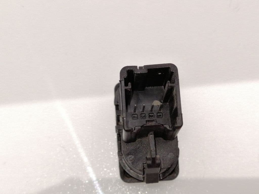 Mando elevalunas trasero derecho FORD C-MAX 4