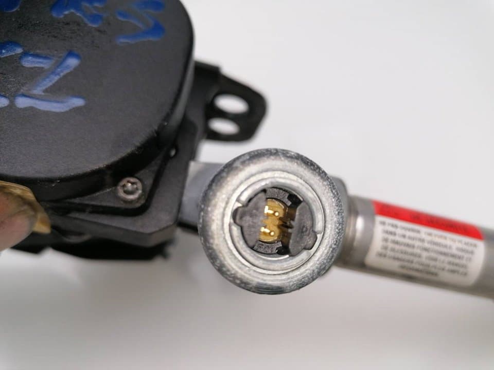 Cinturon seguridad trasero izquierdo VOLVO S60 BERLINA 4