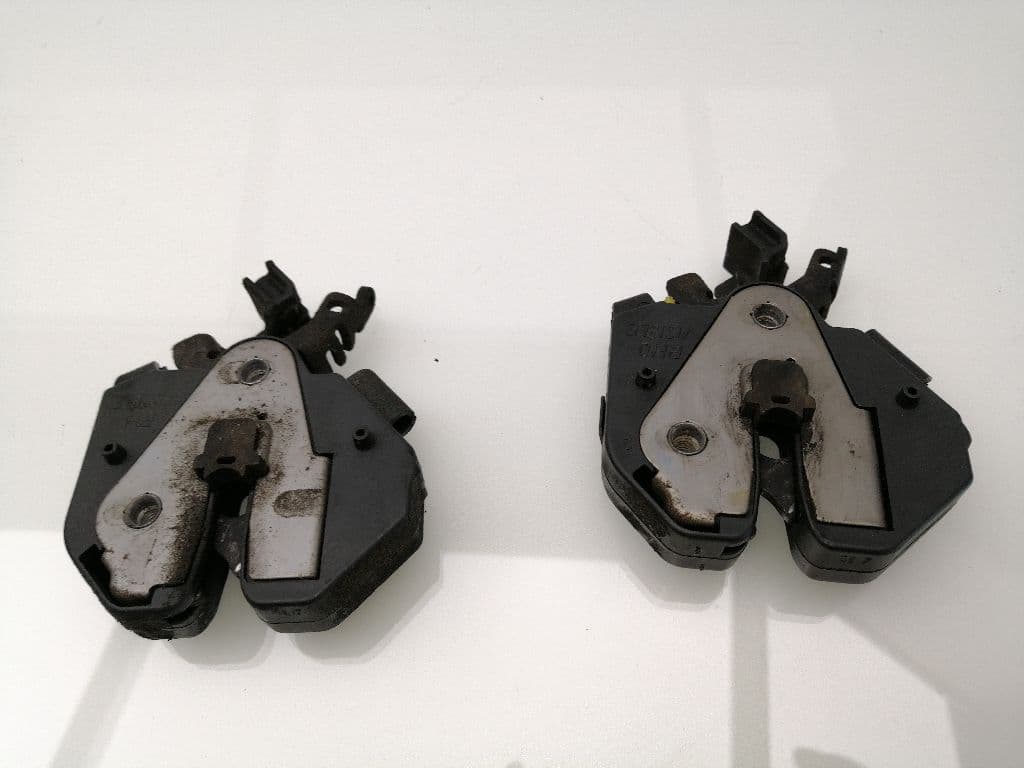 Cerradura capot VOLVO S60 BERLINA 2