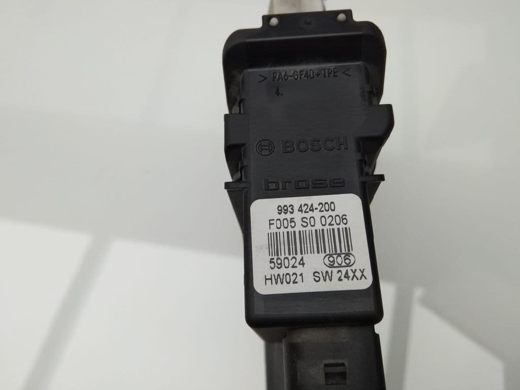 Motor elevalunas trasero izquierdo VOLKSWAGEN PASSAT LIM 3