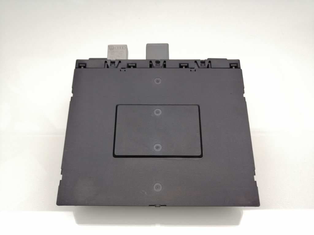 Caja reles / fusibles VOLKSWAGEN PASSAT LIM 2