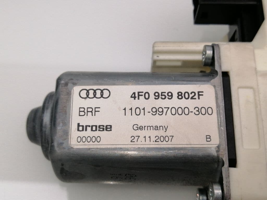 Motor elevalunas trasero derecho AUDI A6 BERLINA (4F2) 3