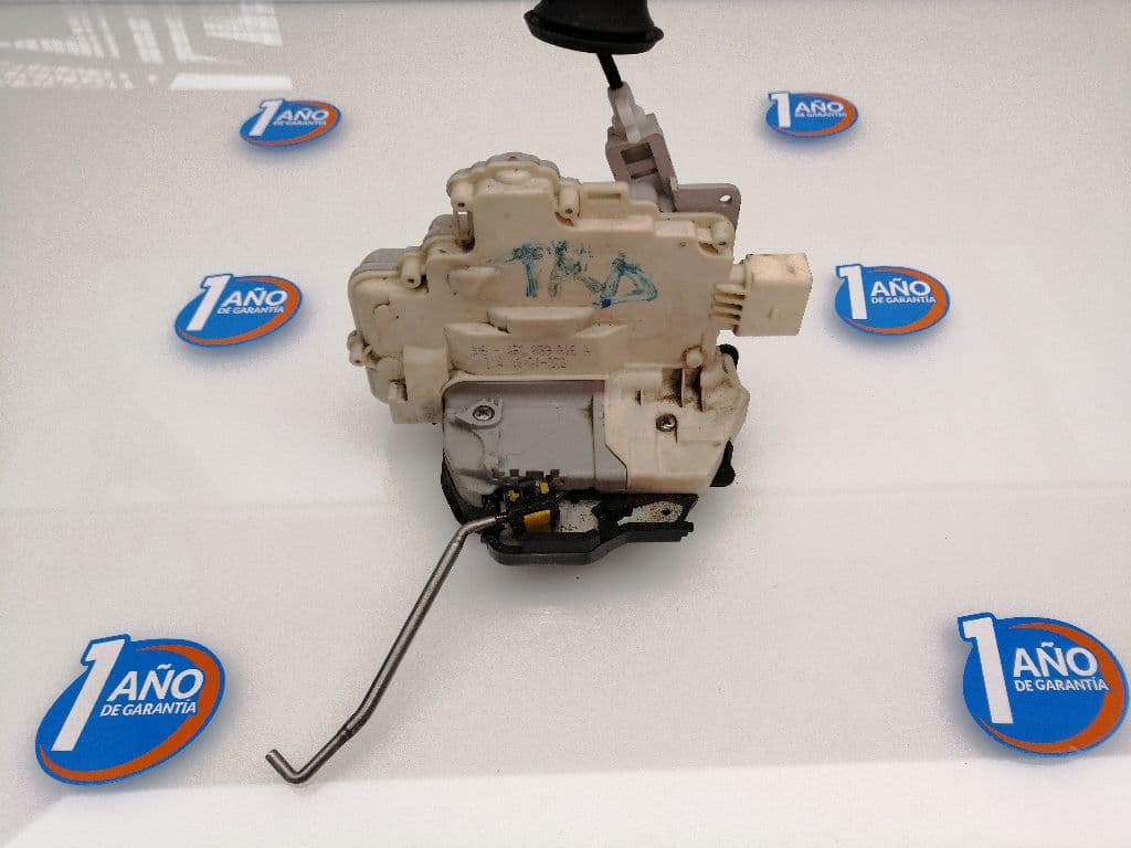 Cerradura puerta trasera derecha AUDI A6 BERLINA (4F2) 4