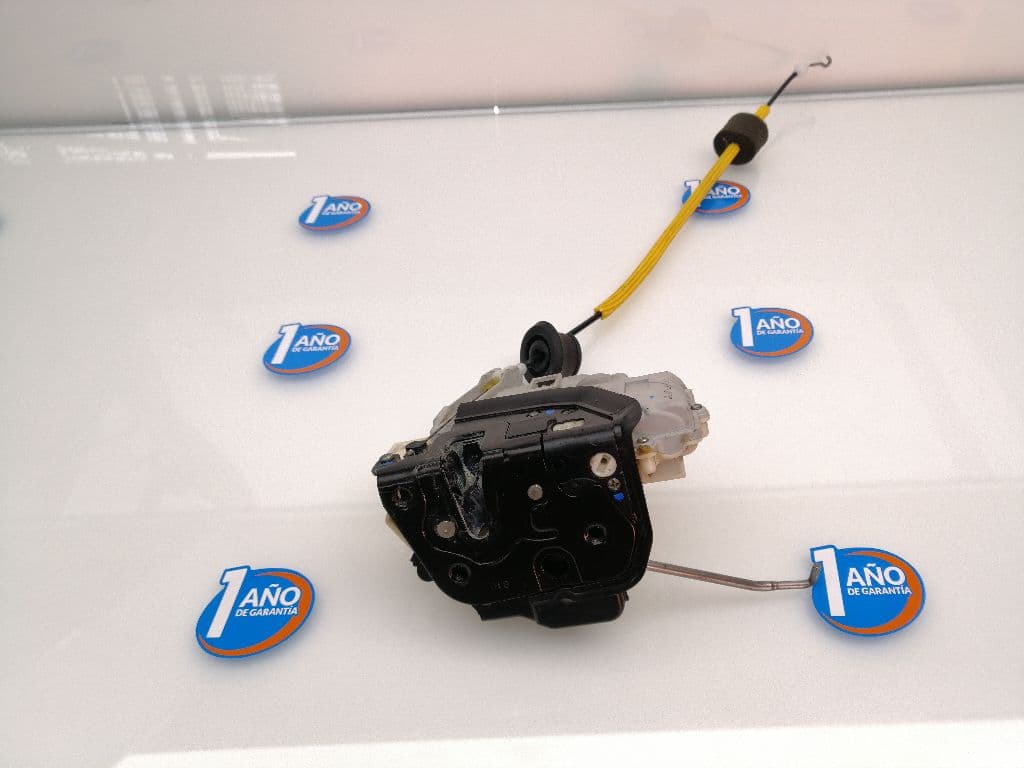 Cerradura puerta trasera derecha AUDI A6 BERLINA (4F2)