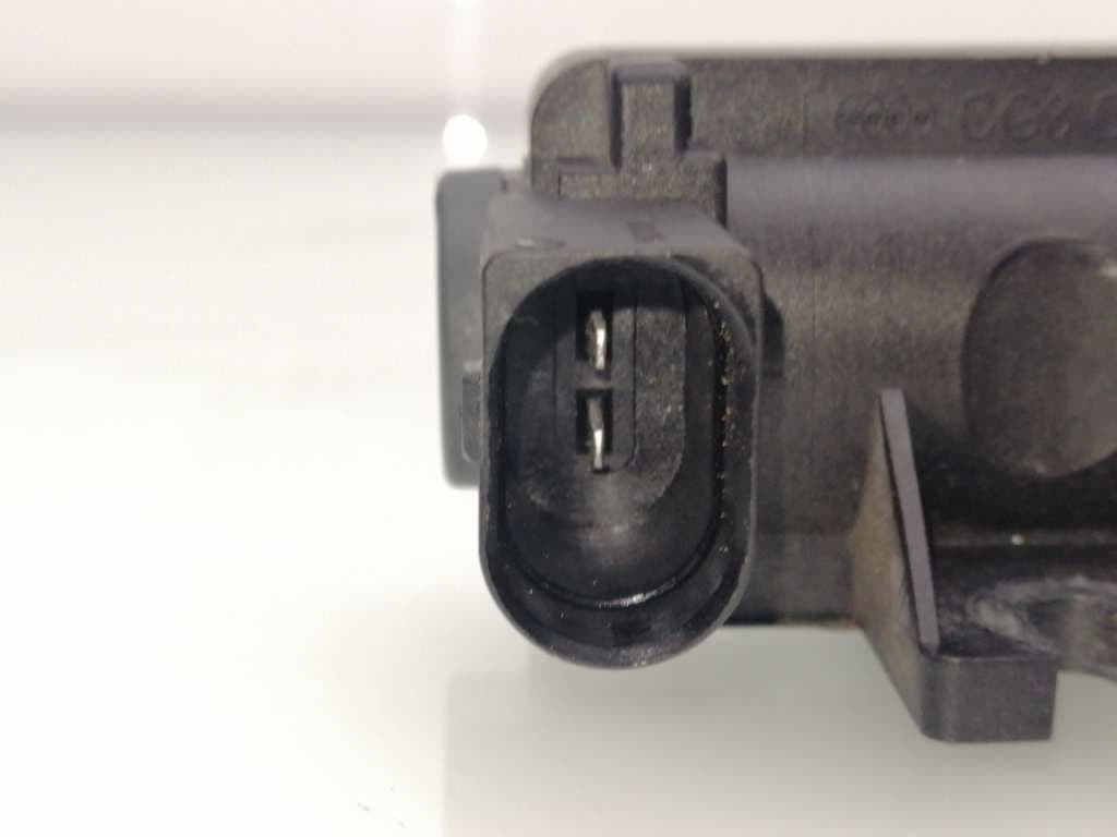 Valvula aire adicional VOLKSWAGEN GOLF VII LIM. 4