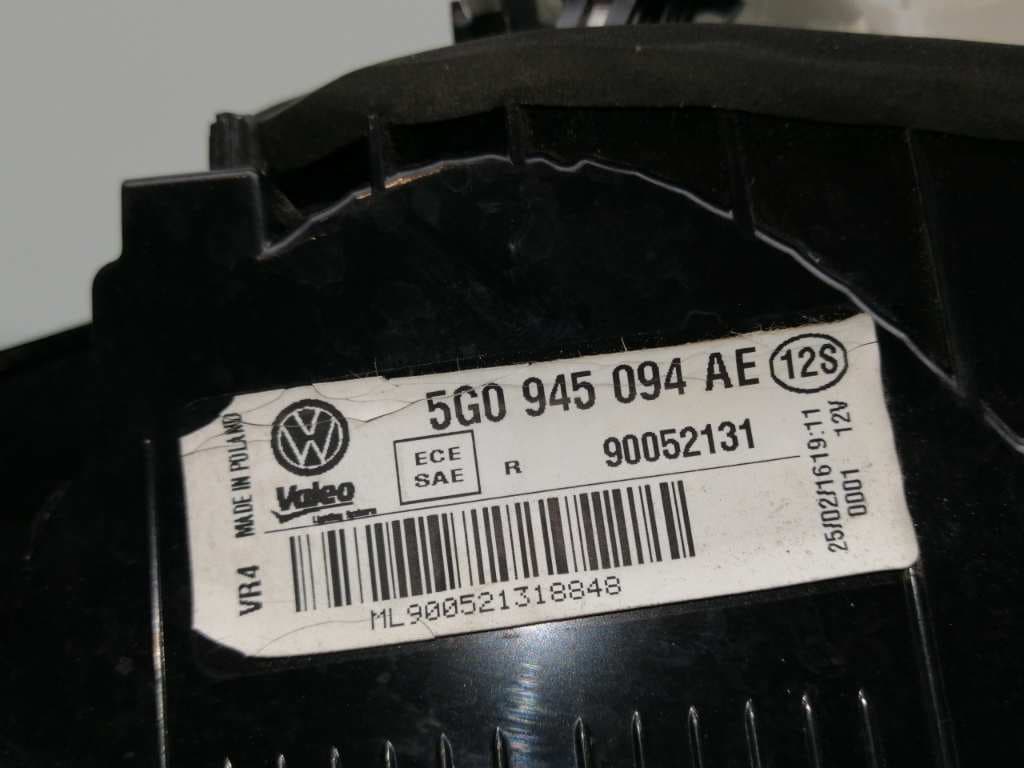Piloto trasero derecho VOLKSWAGEN GOLF VII LIM. 4