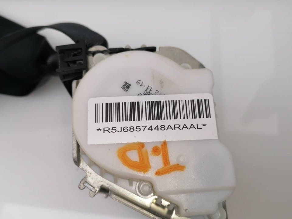 Cinturon seguridad trasero derecho SKODA FABIA 2