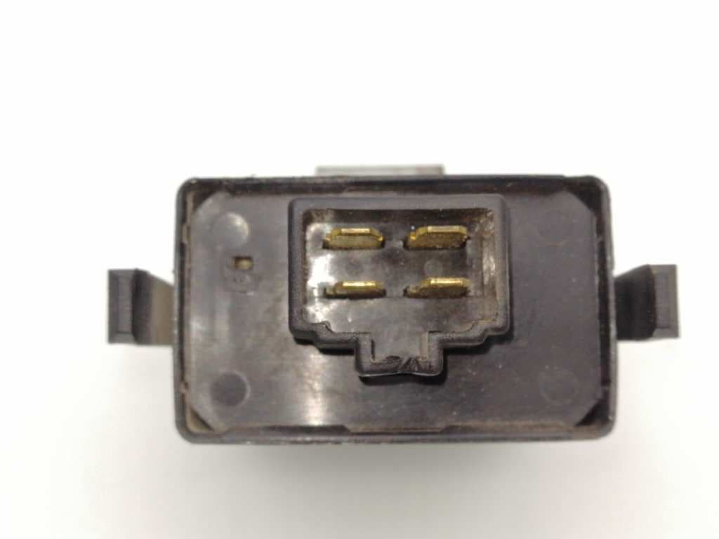 Modulo electronico MITSUBISHI L 200 (K6/7) 2