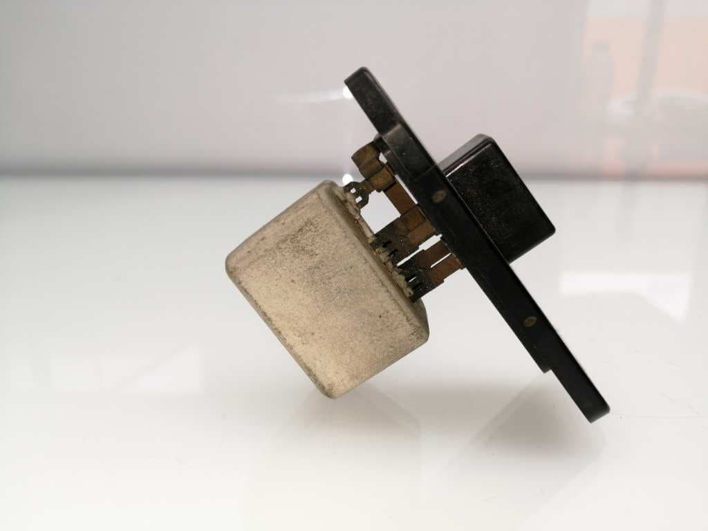 Resistencia calefaccion MITSUBISHI L 200 (K6/7)