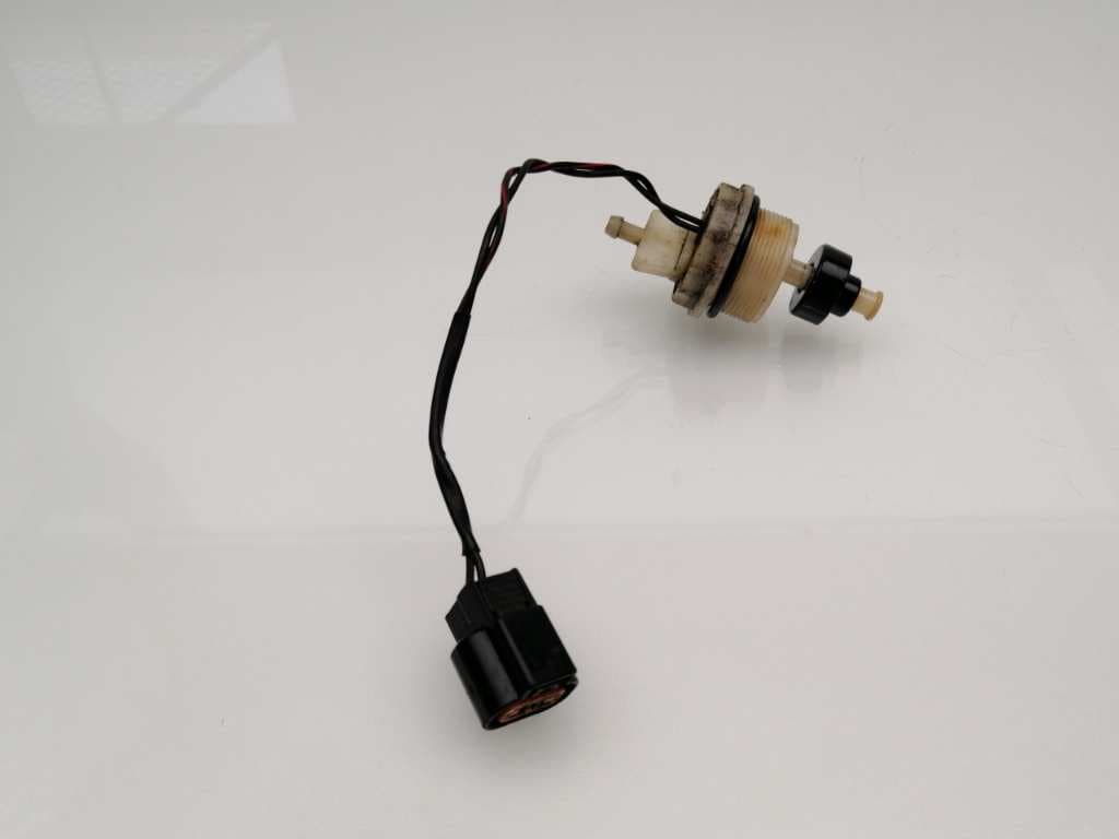 Sensor MITSUBISHI L 200 (K6/7) 2