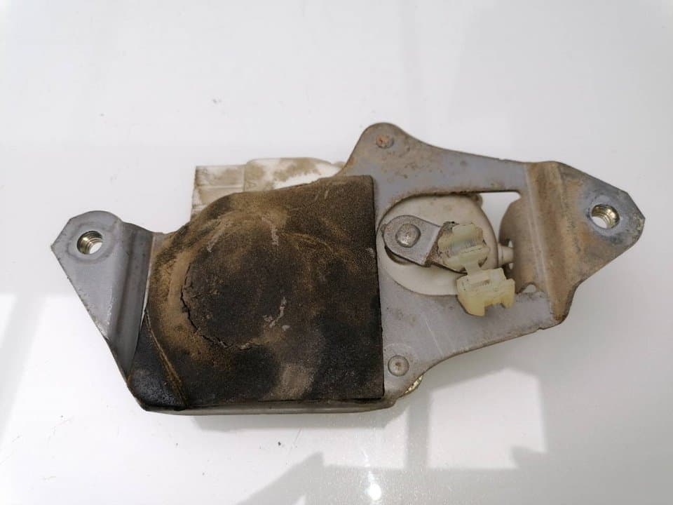 Cerradura puerta trasera derecha MITSUBISHI L 200 (K6/7) 2