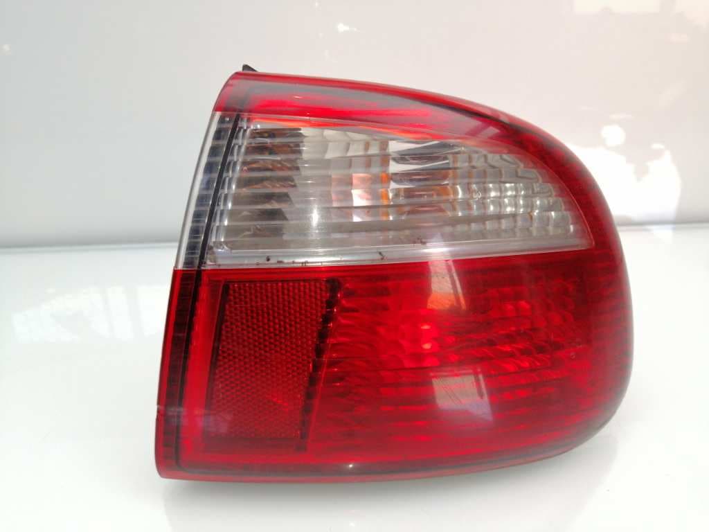 Piloto trasero derecho SEAT TOLEDO (1L)