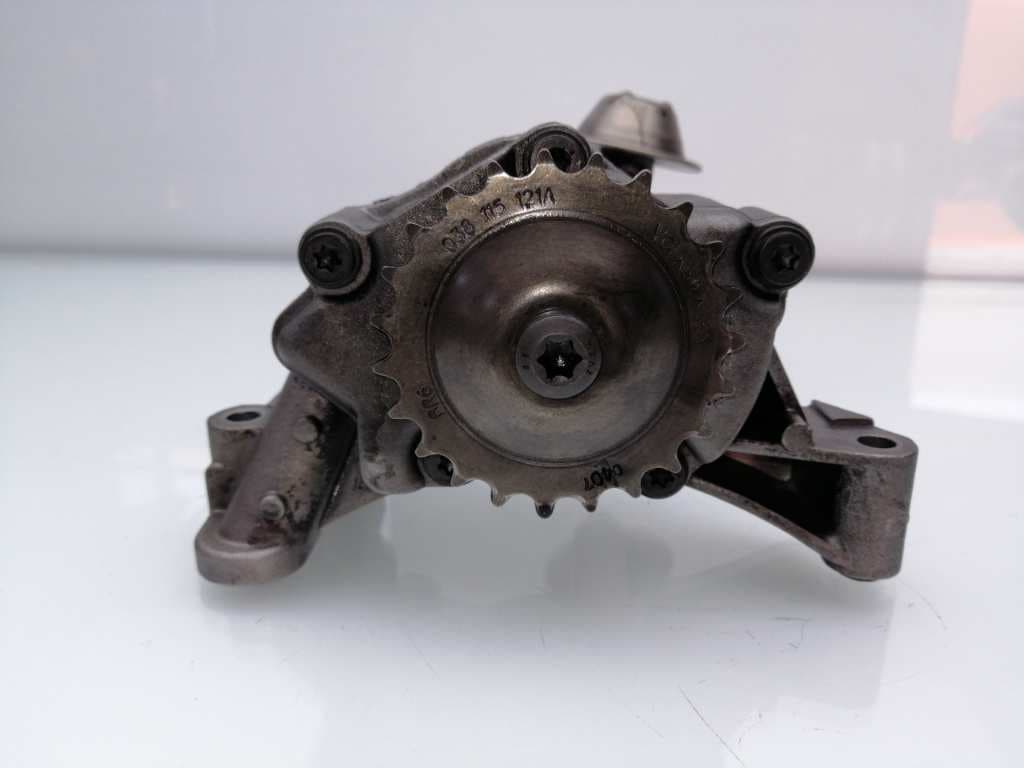Bomba aceite AUDI A3 SPORTBACK (8P) 4