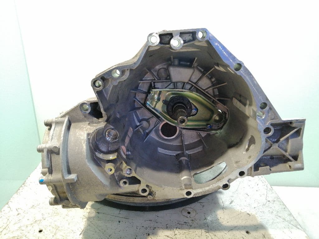 Caja cambios AUDI A4 BERLINA (8E)