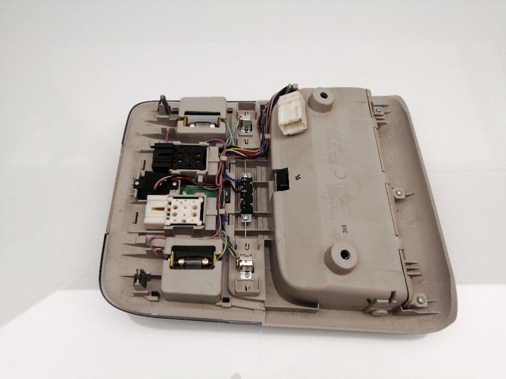 Luz interior SUBARU LEGACY BERL./FAMILIAR B11 (BD/BG) 5