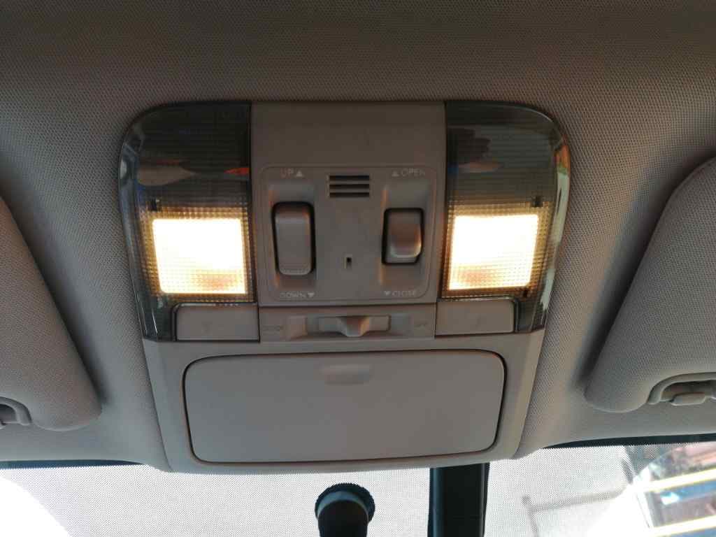 Luz interior SUBARU LEGACY BERL./FAMILIAR B11 (BD/BG) 3