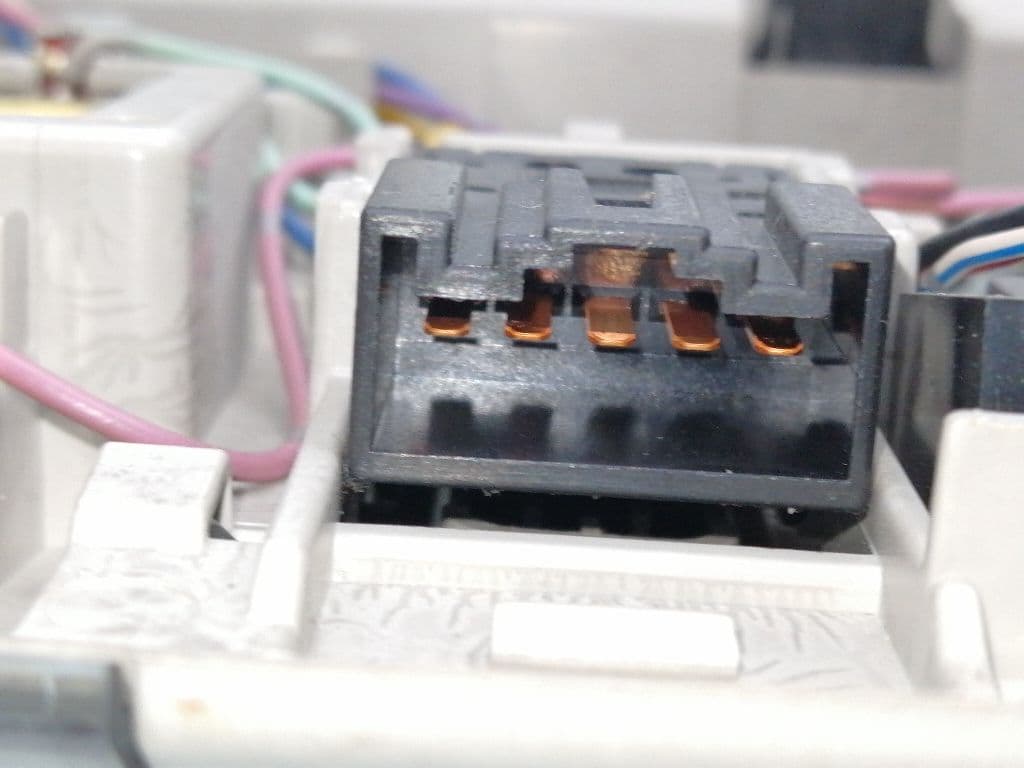 Luz interior SUBARU LEGACY BERL./FAMILIAR B11 (BD/BG) 2