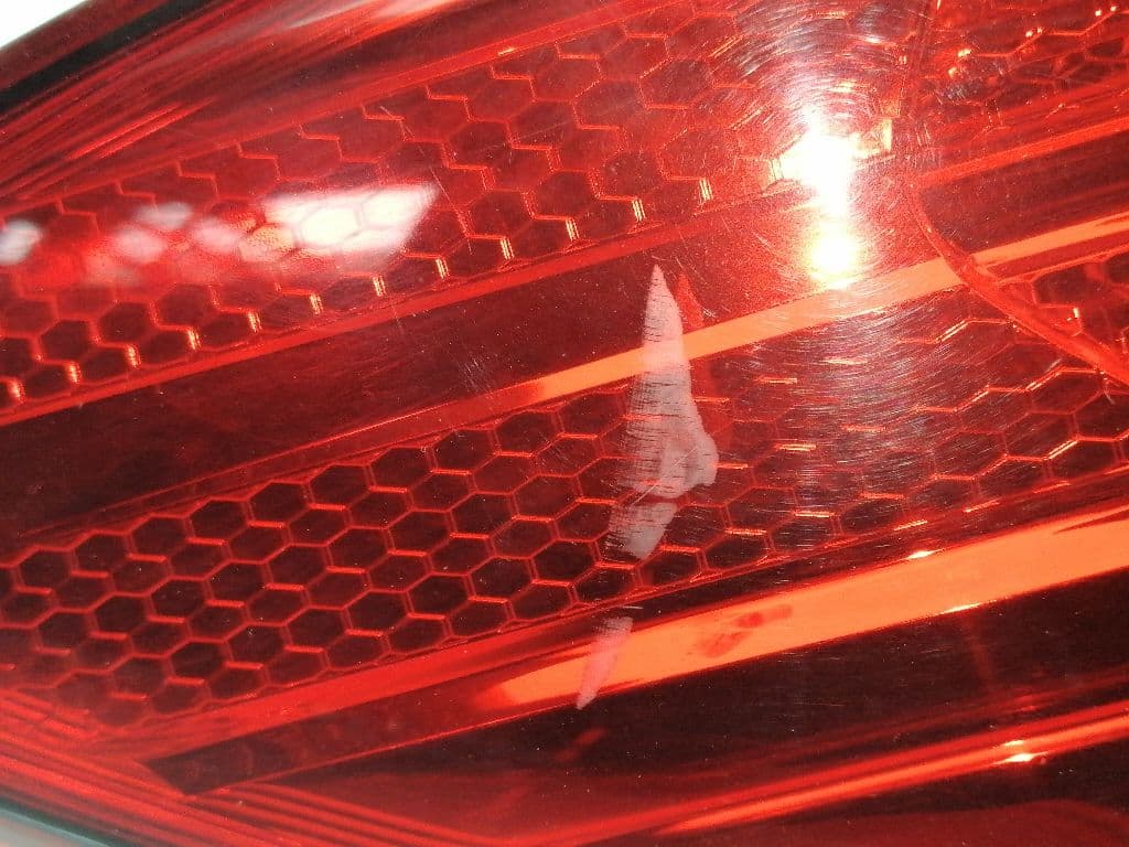Piloto trasero izquierdo SUBARU LEGACY BERL./FAMILIAR B11 (BD/BG) 2