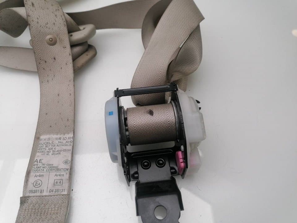 Cinturon seguridad trasero derecho SUBARU LEGACY BERL./FAMILIAR B11 (BD/BG) 3