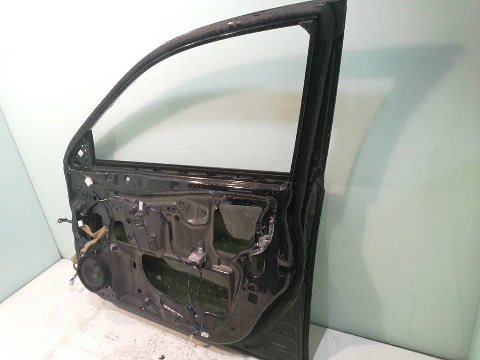 Puerta delantera derecha SUBARU LEGACY BERL./FAMILIAR B11 (BD/BG) 2