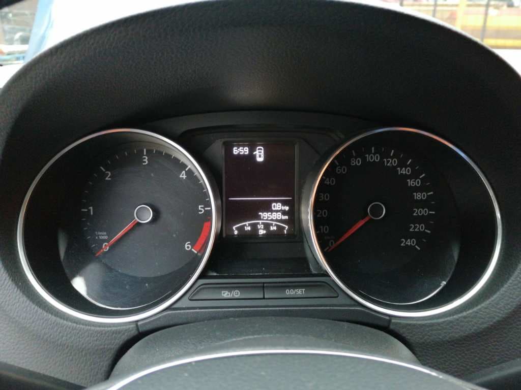 Cuadro instrumentos VOLKSWAGEN POLO (9N1) 3