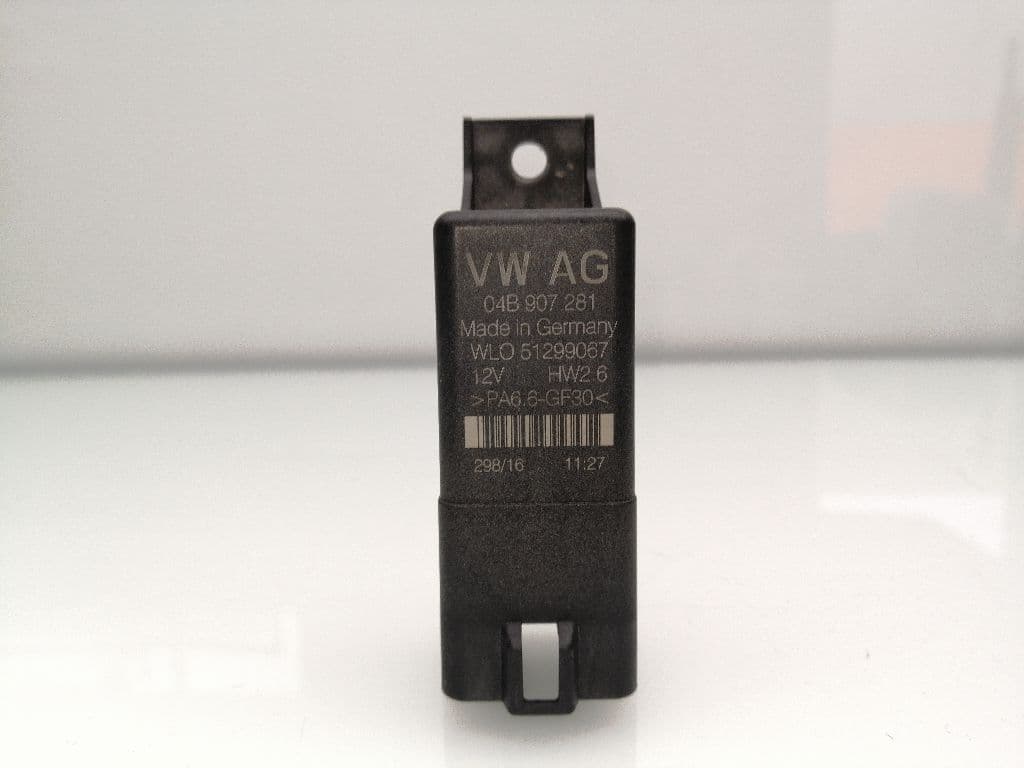 Caja precalentamiento VOLKSWAGEN POLO (9N1)