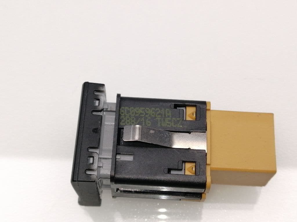 Interruptor VOLKSWAGEN POLO (9N1) 3
