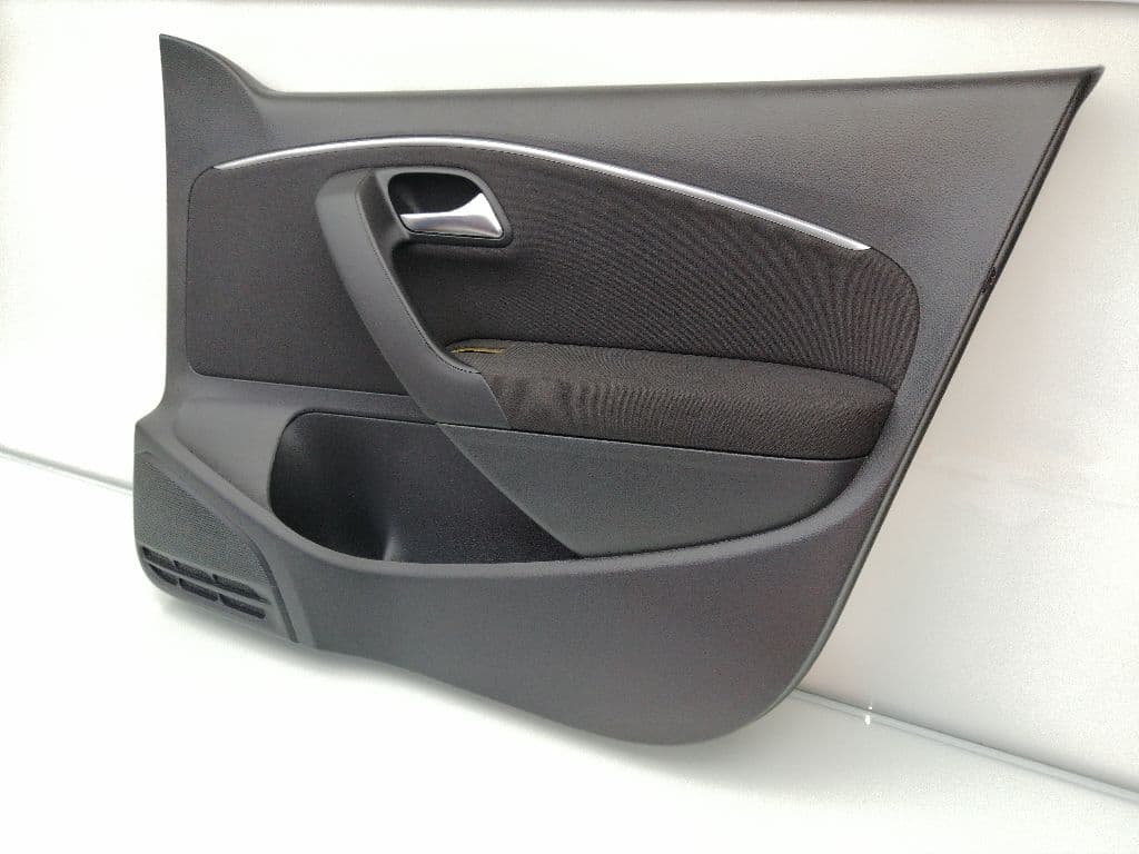 Guarnecido puerta delantera derecha VOLKSWAGEN POLO (9N1) 4