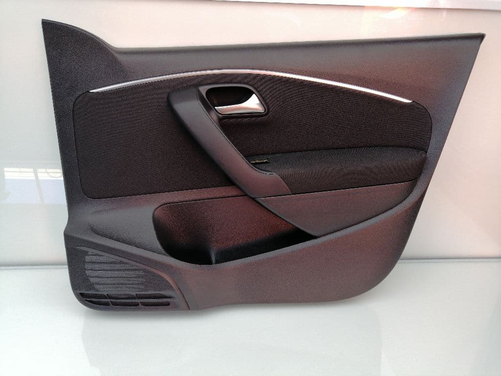 Guarnecido puerta delantera derecha VOLKSWAGEN POLO (9N1)